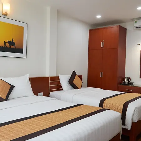 Van Nam Hotel