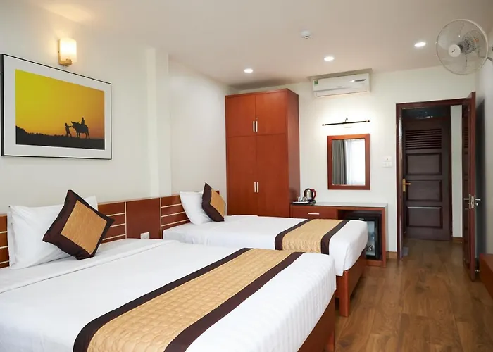 Nam Hotel Hạ Long