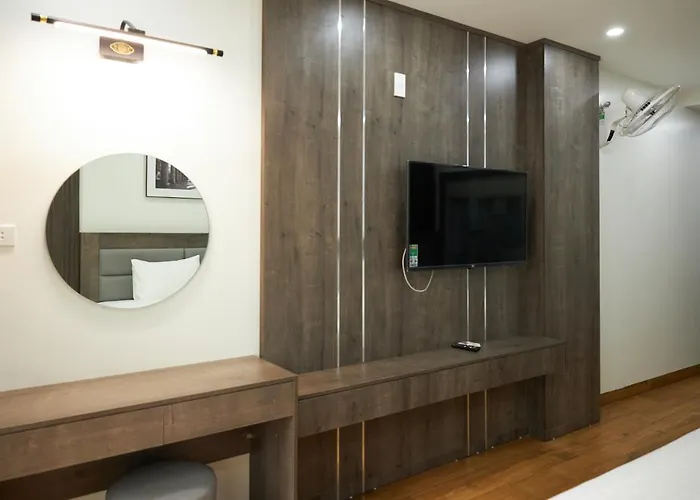 Nam Hotel Hạ Long