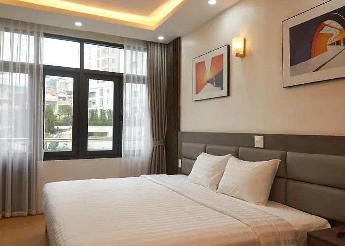 Nam Hotel 2*