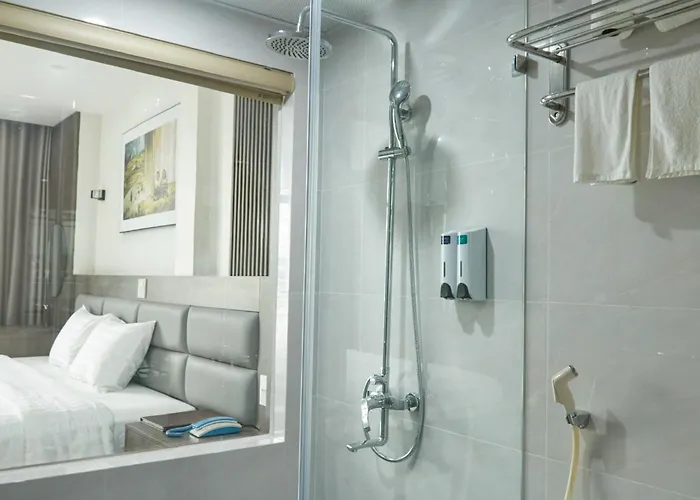 Hotel Nam 2*
