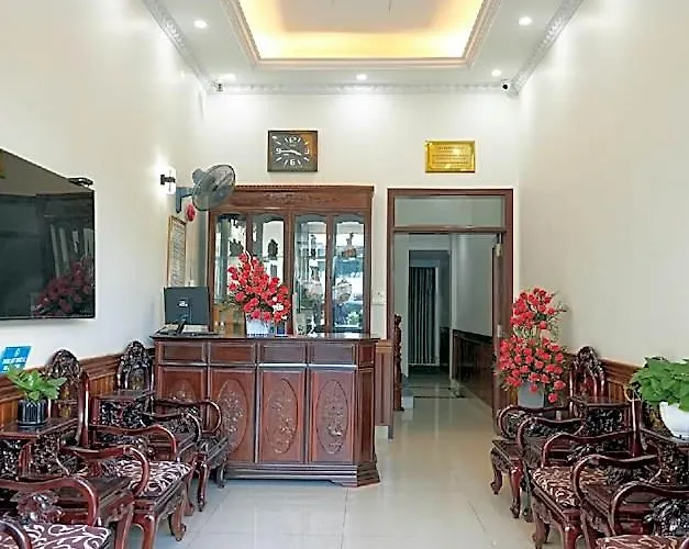 Nam Hạ Long