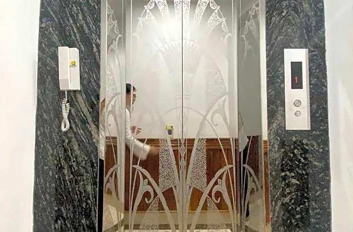 Nam Hotel 2*