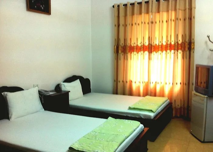 Nam Hotel 2*